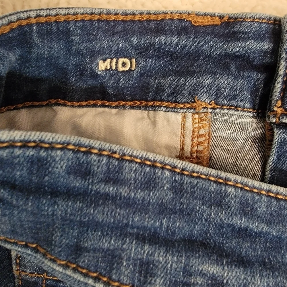 American Eagle midi jean shorts - Picture 5 of 6